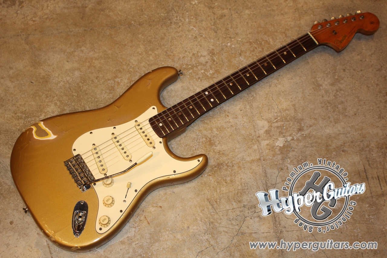 Fender '66 Stratocaster - リフィニッシュ ゴールド / ローズ - Hyper