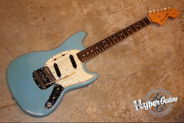 Fender '66 Mustang - ブルー - ハイパーギターズ Hyper Guitars 