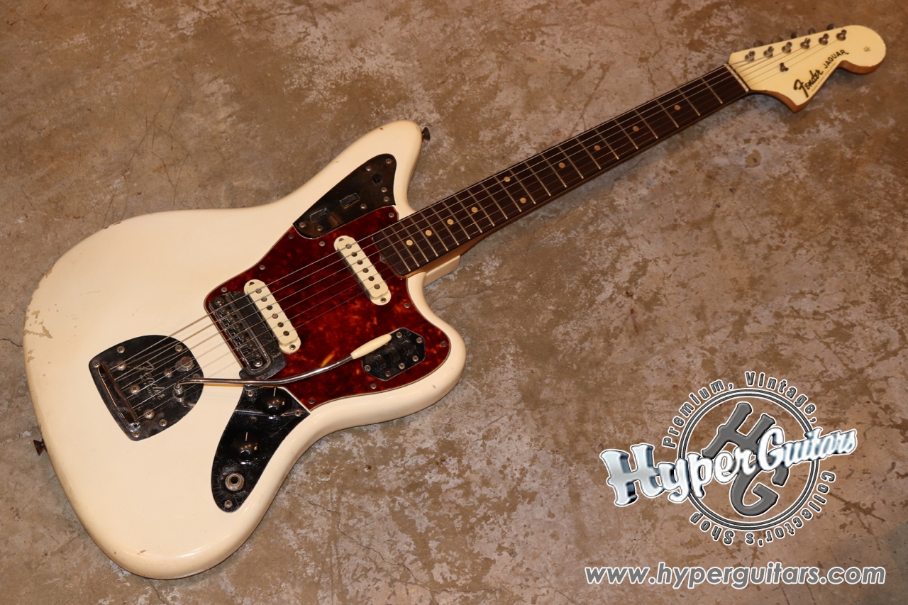 land On the ground arm Fender '62 Jaguar - White / Rose - Hyper Guitars | VINTAGE GUITAR and AMP
