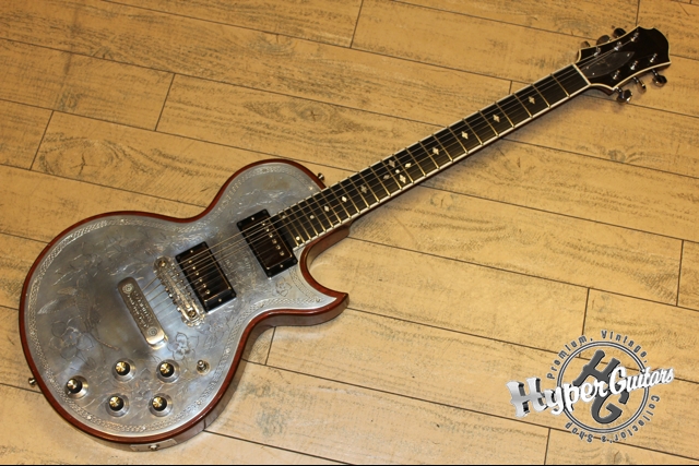 Zemaitis '84 Custom Deluxe - メタルトップ - Hyper Guitars