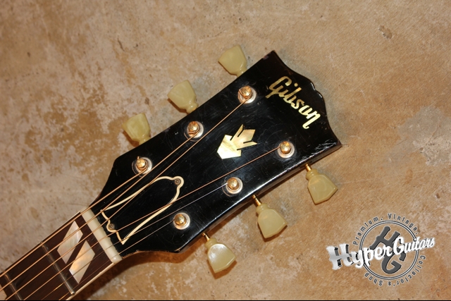 Gibson ’61 Hummingbird
