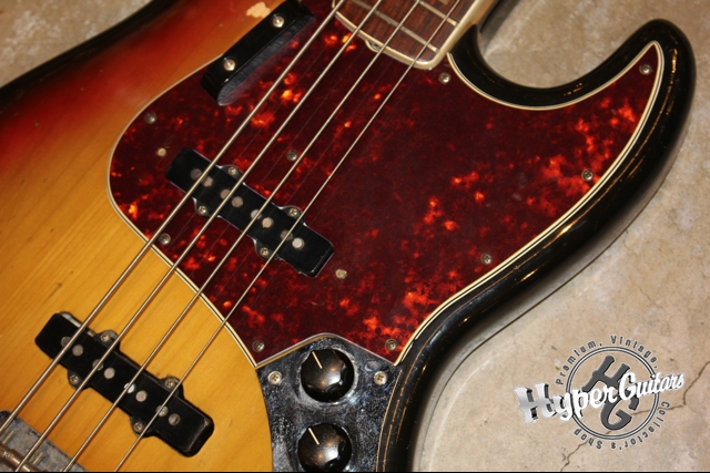 Fender ’74 Jazz Bass