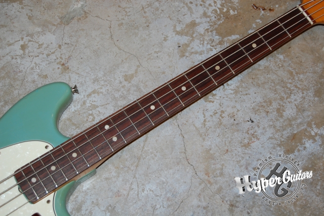 Fender ’66 Mustang Bass