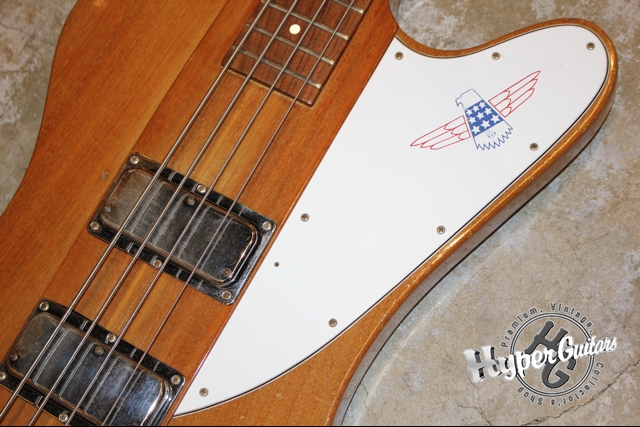 Gibson ’77 Thunderbird IV