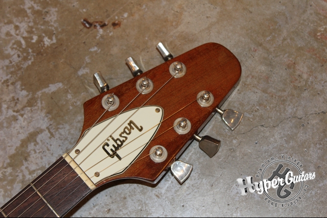 Gibson ’81 Flying V