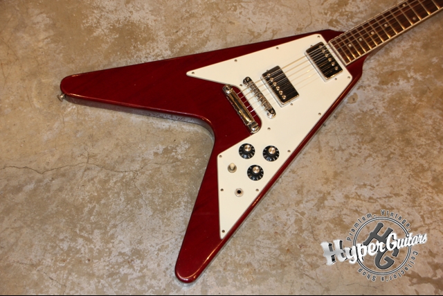 Gibson '81 Flying V - チェリー - ハイパーギターズ Hyper Guitars 