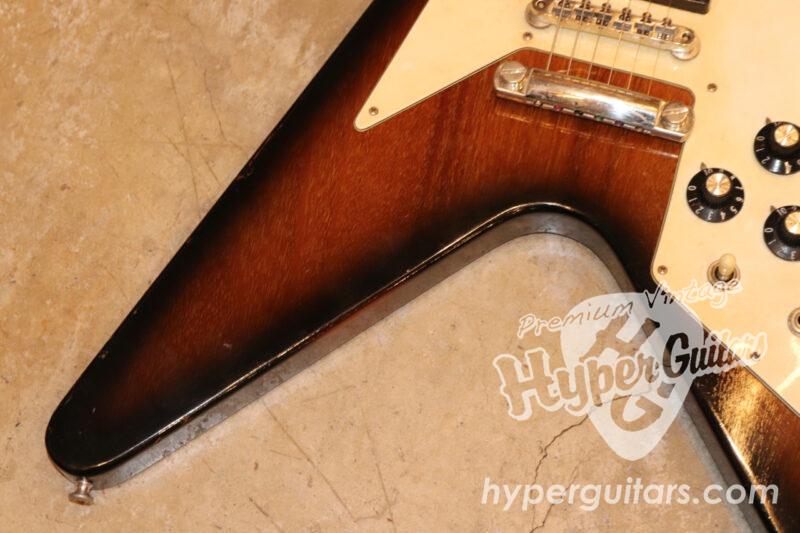Gibson ’76 Flying V