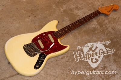 Fender ’65 Mustang