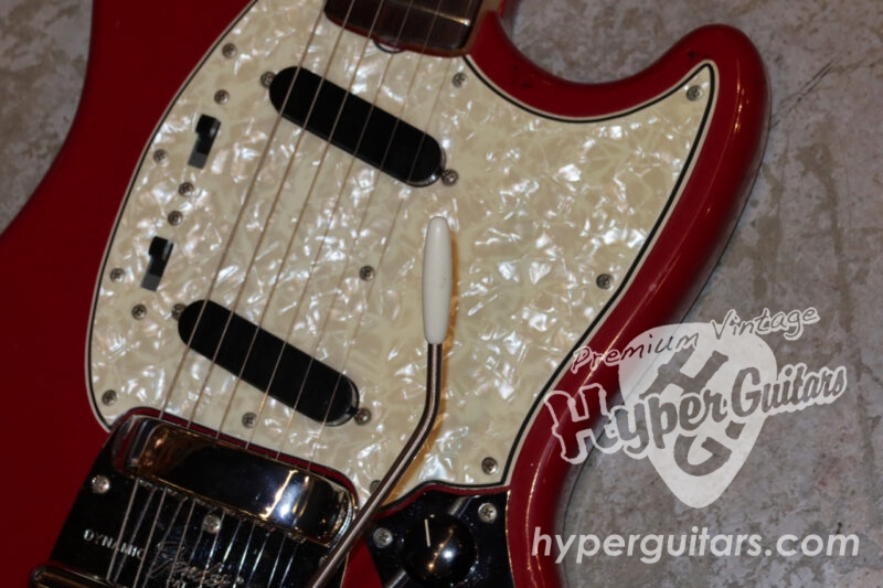Fender ’66 Mustang