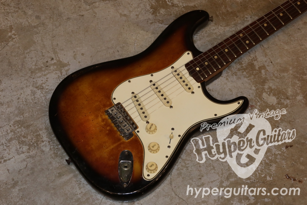 Fender '65 Stratocaster - サンバースト / ローズ - ハイパーギターズ 