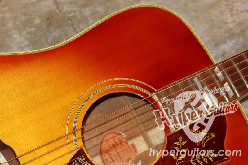 Gibson ’63 Hummingbird
