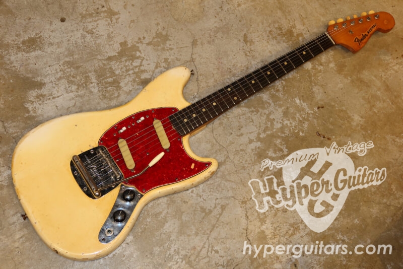 Fender ’65 Mustang