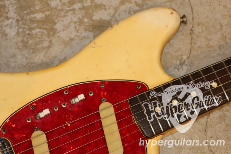 Fender ’65 Mustang