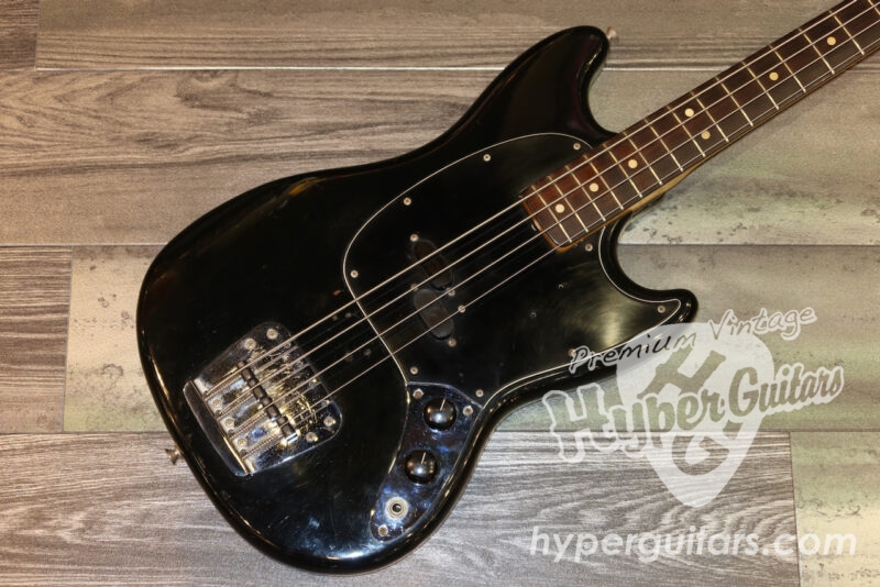 Fender ’75 Mustang Bass