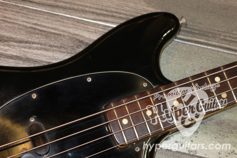 Fender ’75 Mustang Bass