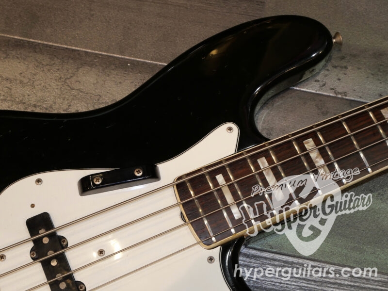 Fender ’74 Jazz Bass