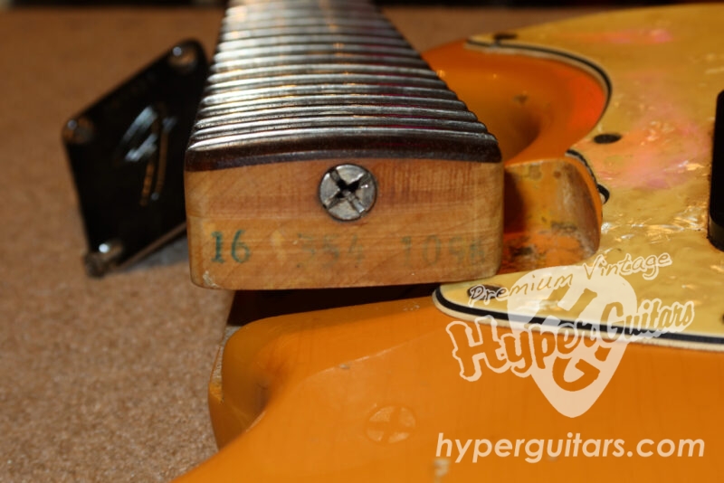 Fender ’69 Mustang