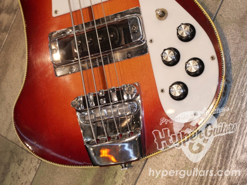 Rickenbacker ’72 #4001