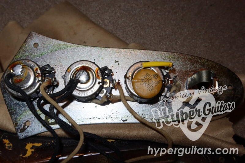 Fender ’64 Jazz Bass