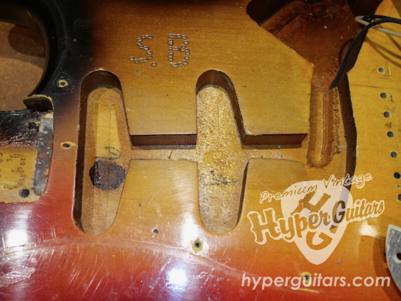 Fender ’65 Stratocaster