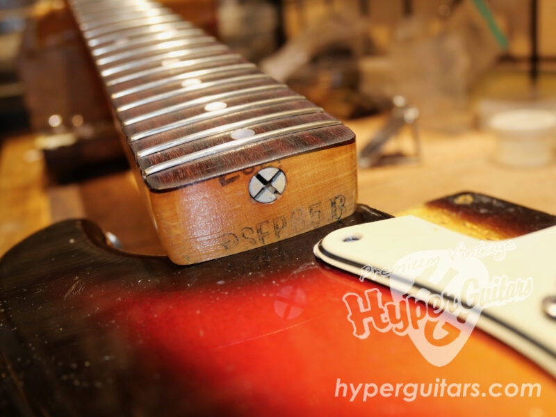 Fender ’65 Stratocaster