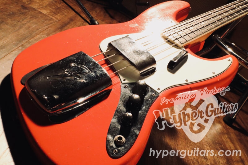 Fender ’66 Jazz Bass