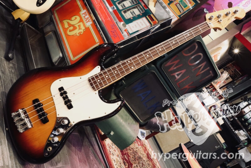 Fender ’83 Jazz Bass