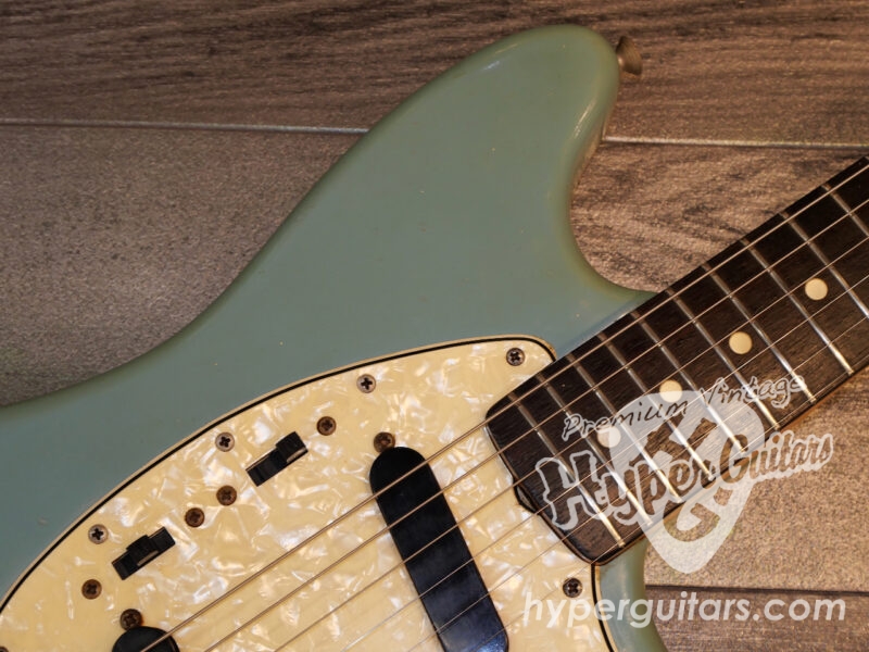Fender ’66 Mustang