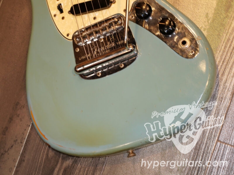 Fender ’66 Mustang