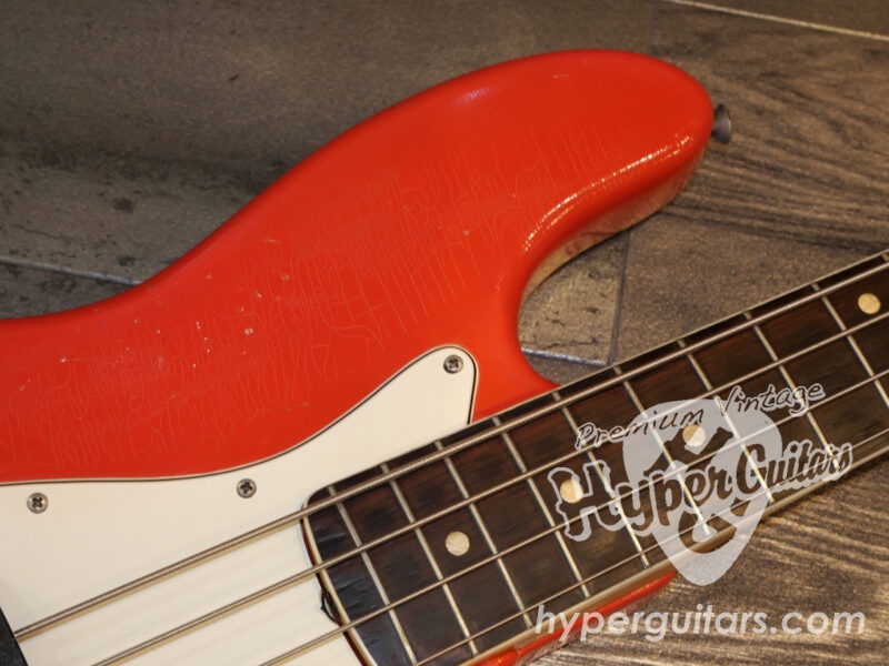 Fender ’66 Jazz Bass