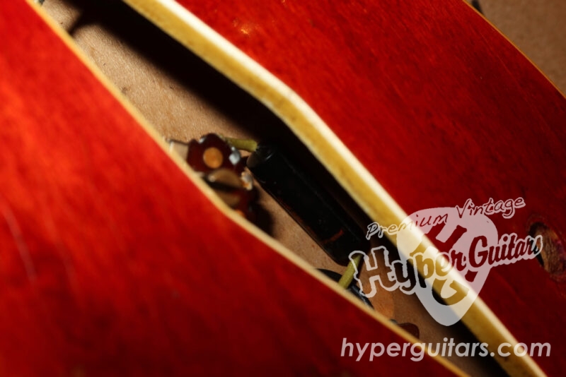 Gibson ’68 Trini Lopez Model