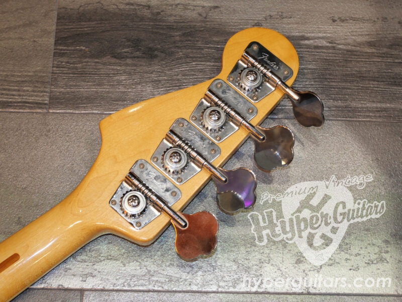 Fender ’83 Jazz Bass