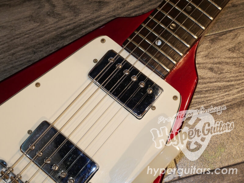 Gibson ’68 Flying V