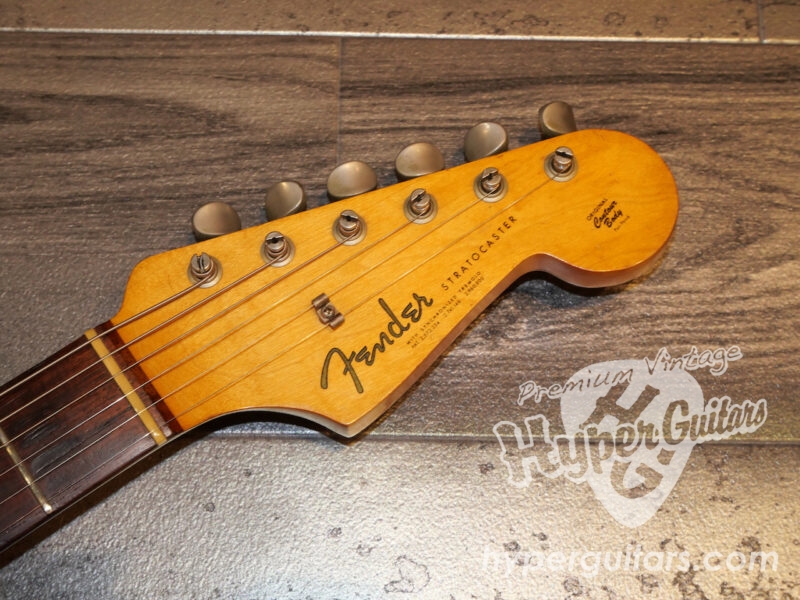 Fender ’64 Stratocaster