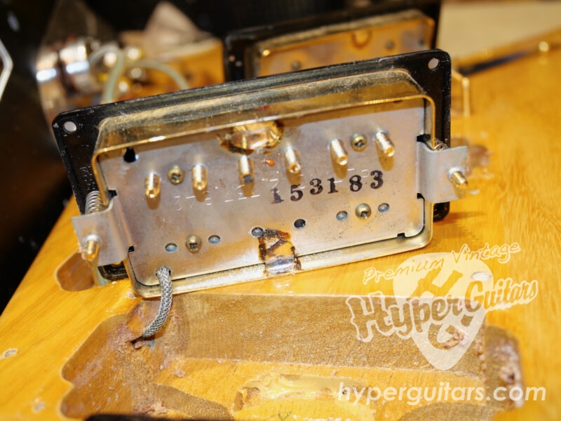 Gibson ’83 Flying V Heritage Korina