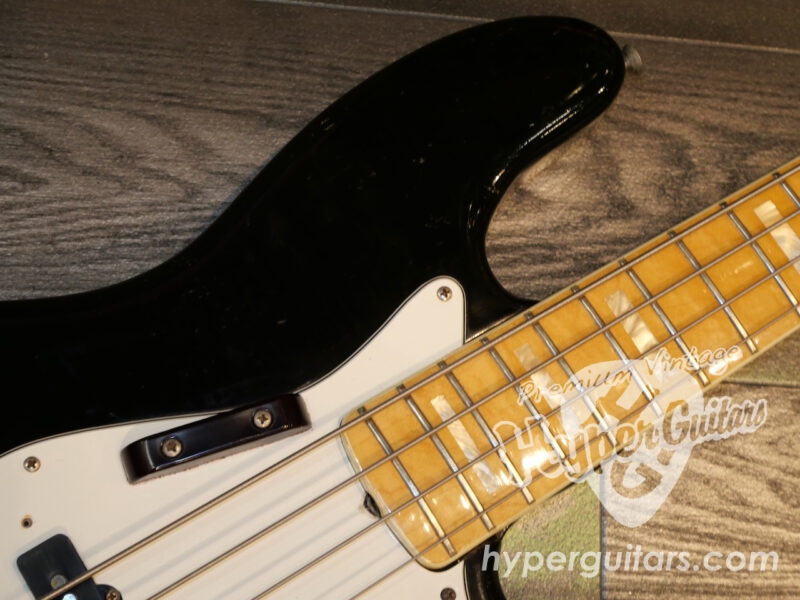 Fender ’73 Jazz Bass