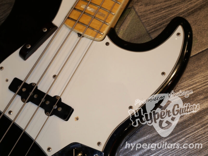 Fender ’73 Jazz Bass