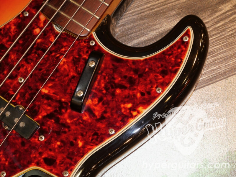 Fender ’65 Jazz Bass