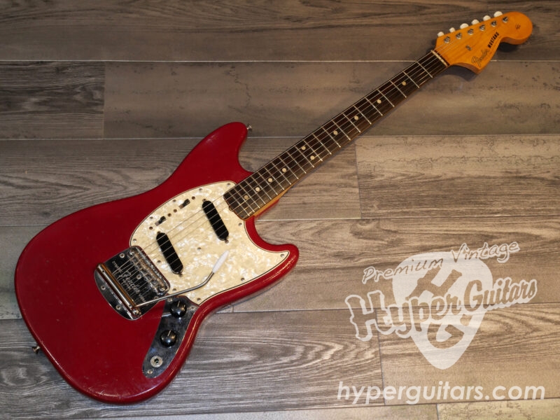 Fender ’66 Mustang