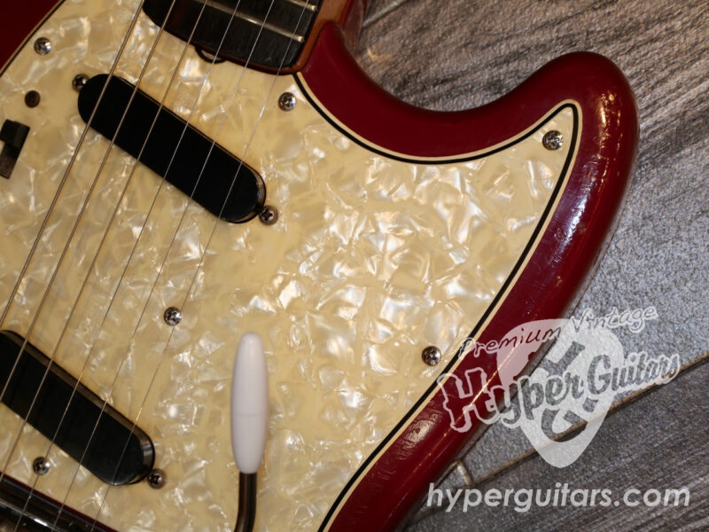 Fender ’66 Mustang