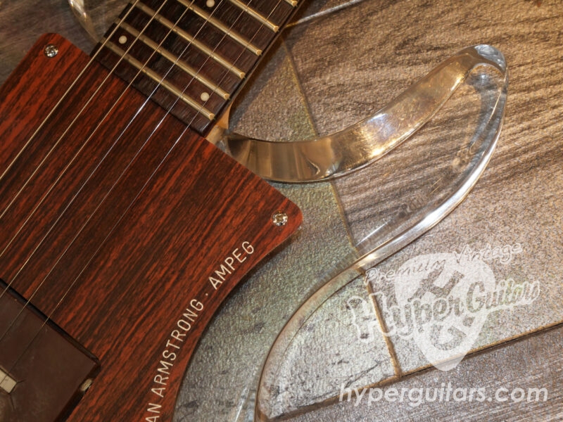 Dan Armstrong・Ampeg ’69 Lucite Guitar