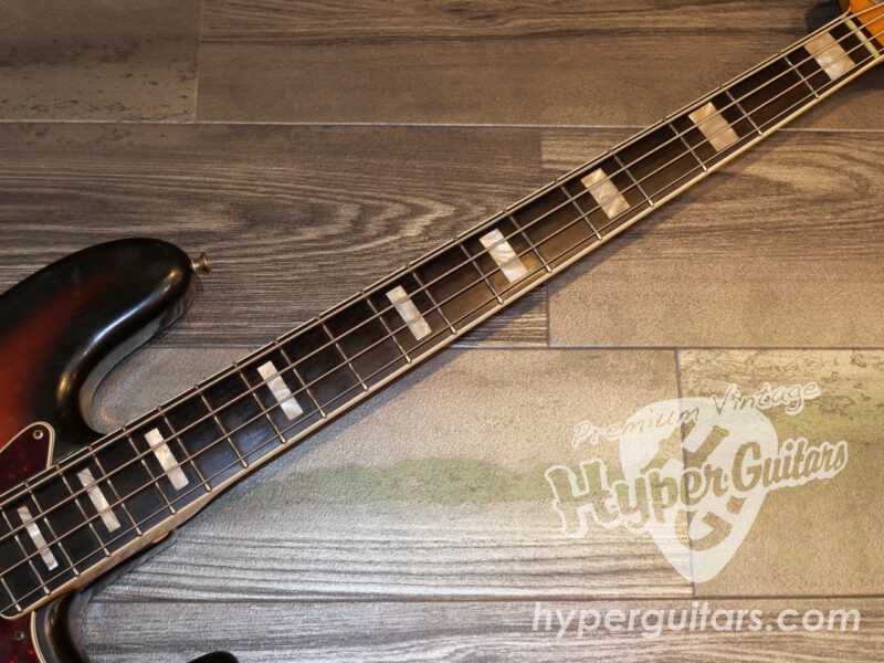 Fender ’74 Jazz Bass