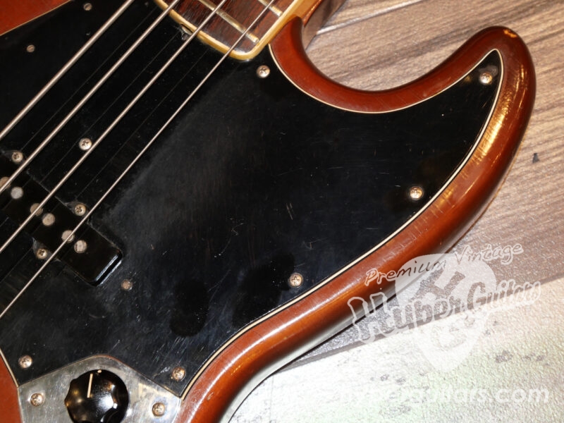 Fender ’74 Jazz Bass