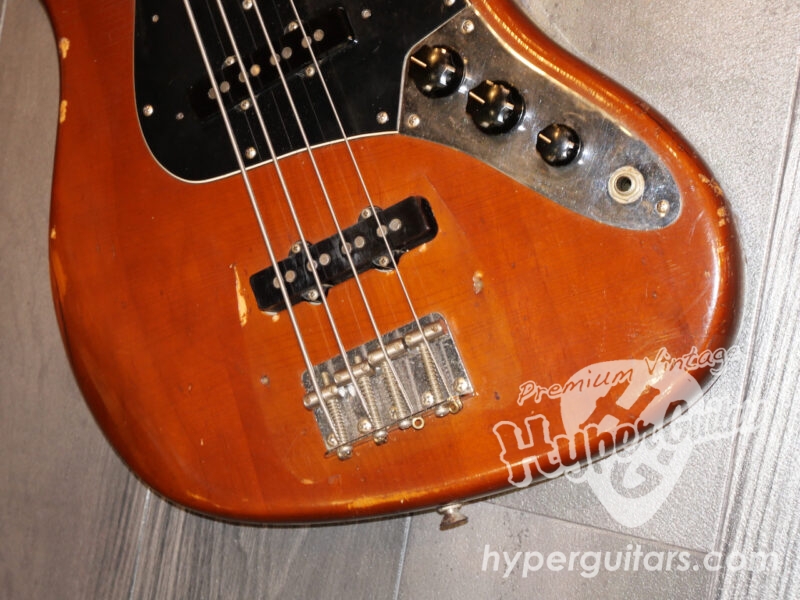 Fender ’74 Jazz Bass