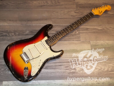 Fender ’64 Stratocaster