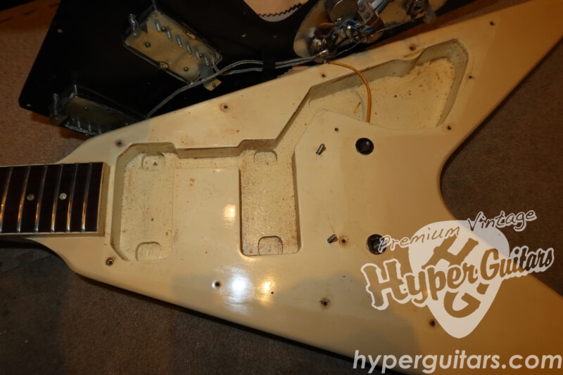 Gibson ’81 Flying V