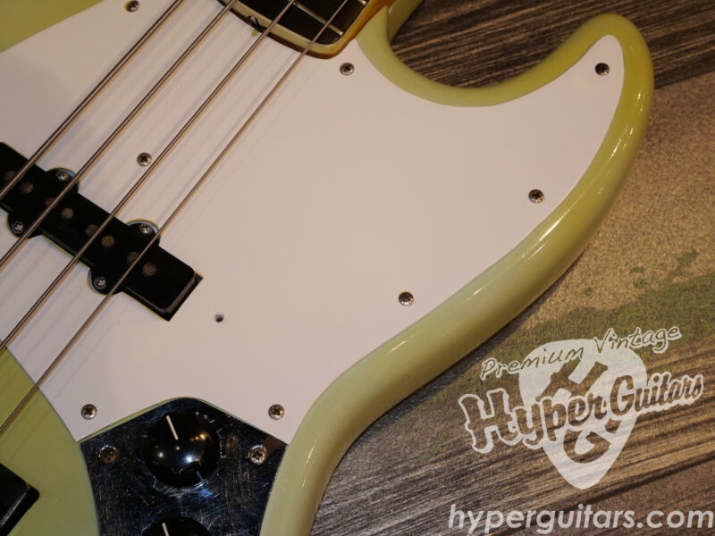 Fender ’66 Jazz Bass