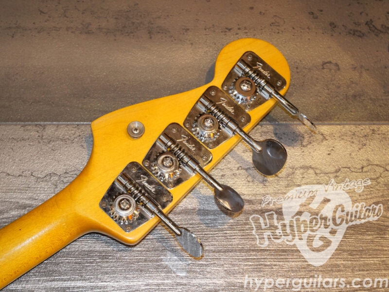 Fender ’66 Jazz Bass