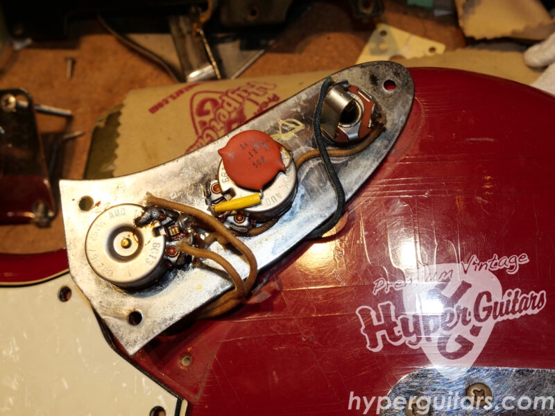 Fender ’66 Mustang Bass