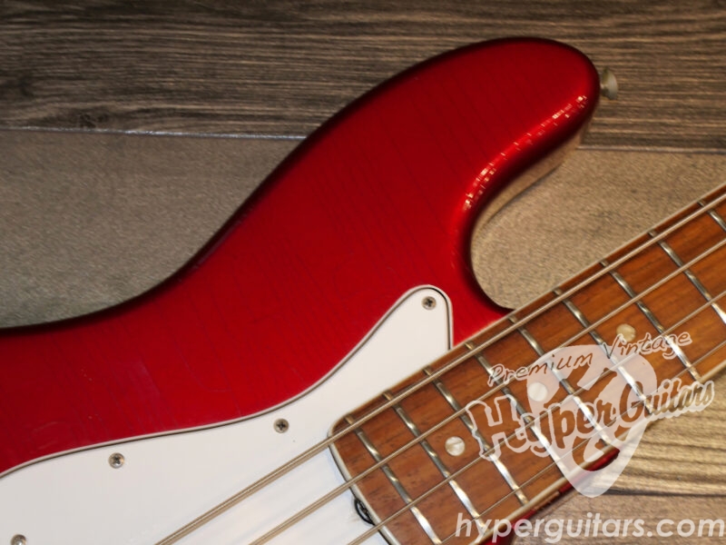 Fender ’66 Jazz Bass